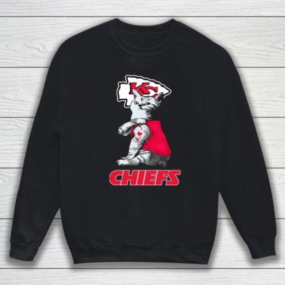 NFL Football My Cat Loves Kansas City Chiefs Sweatshirt Fan Gift Unisex Apparel - Picture 1 of 5